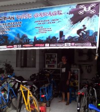 urban bike garage